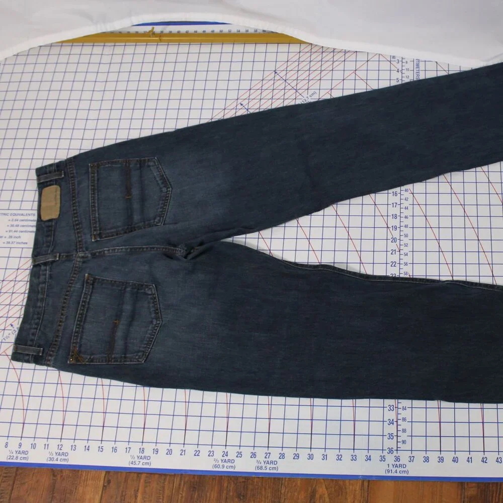 Calvin Klein Relaxed Straight Leg Men's Jeans, 34/33